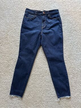 Universal Thread Women's Dark Blue Skinny Jeans with Raw Hem